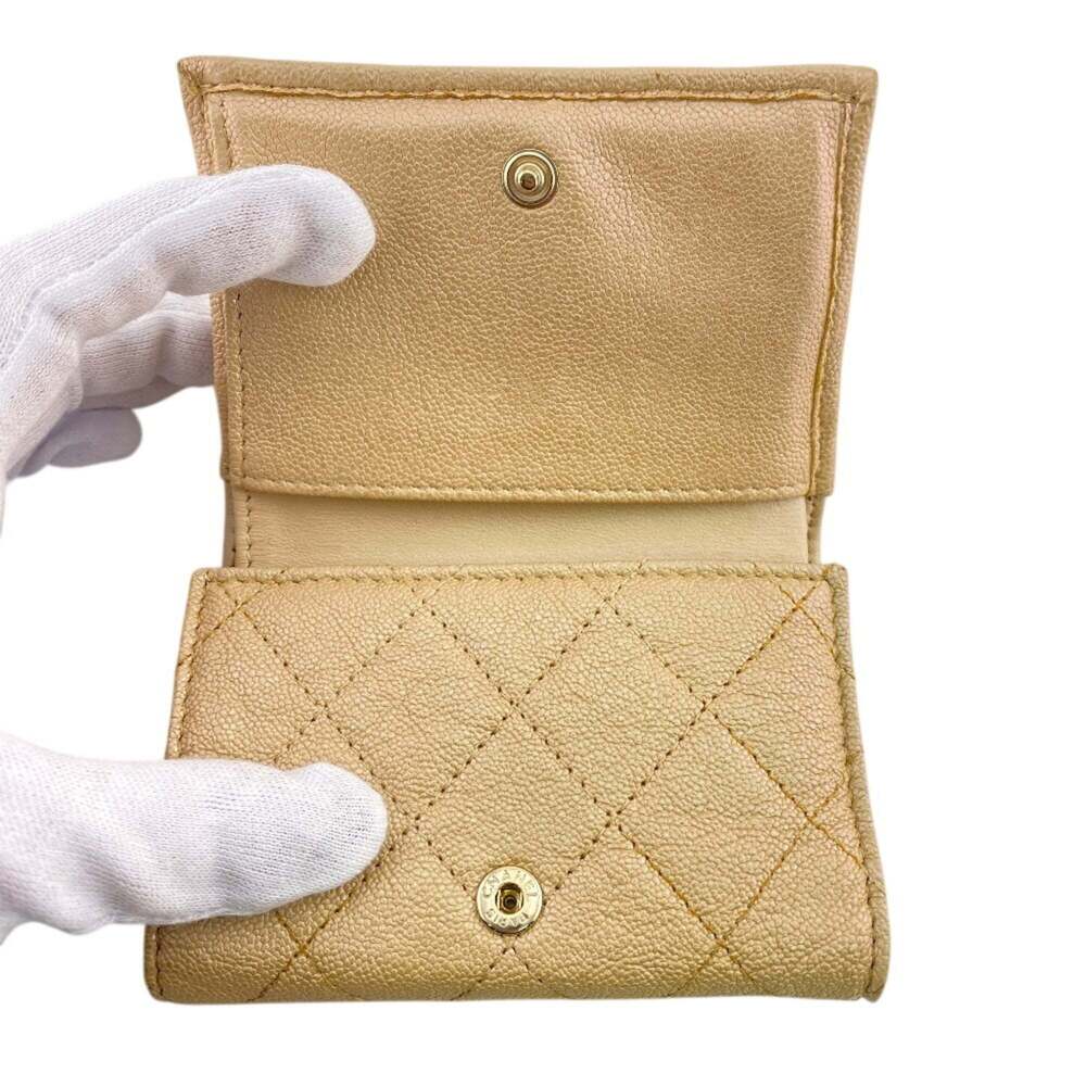 CHANEL Authentic Cream Caviar Leather Wallet - Picture 8 of 14